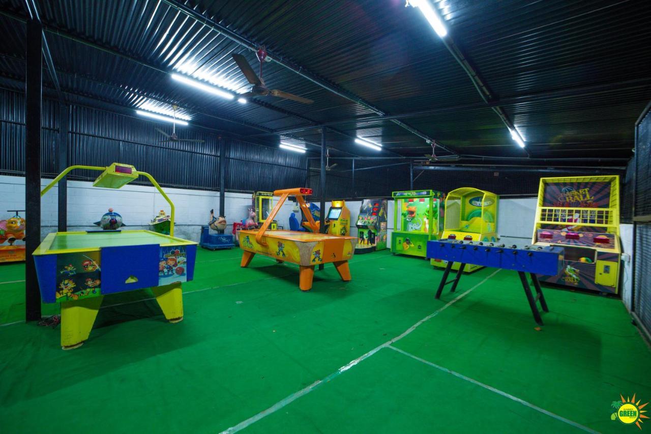 Summer Green Resort Hyderabad Ngoại thất bức ảnh